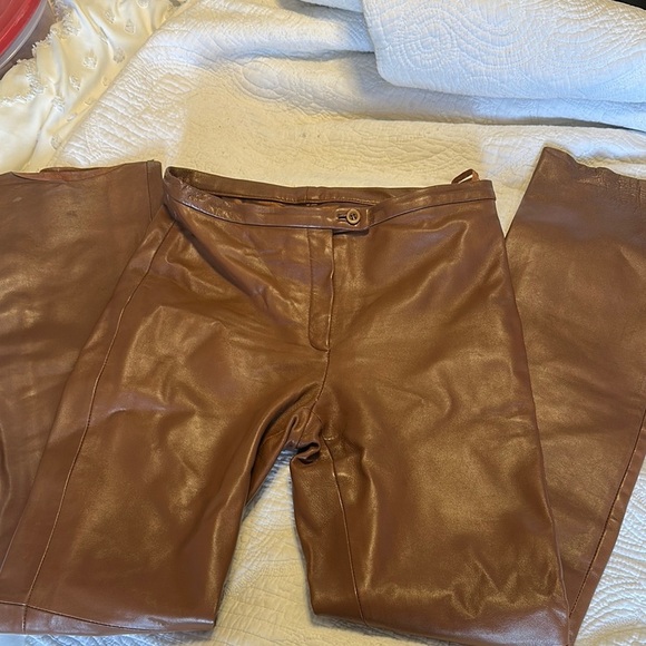 New Frontier leather pants size 4 EUC - Picture 1 of 7